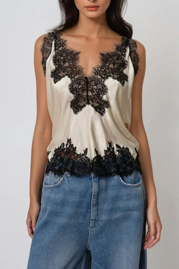 Bess Lace Satin Top In Apricot