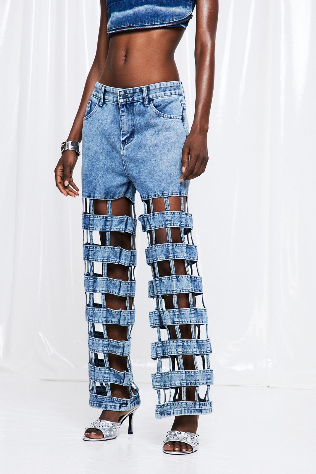 Frosina Cutout Jeans